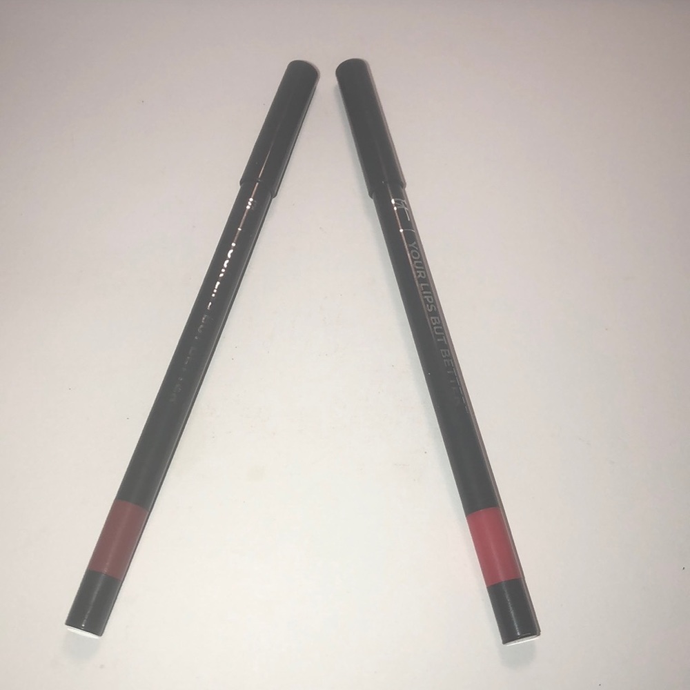 It Cosmetics “Your Lips But Better” Lip Liner Set